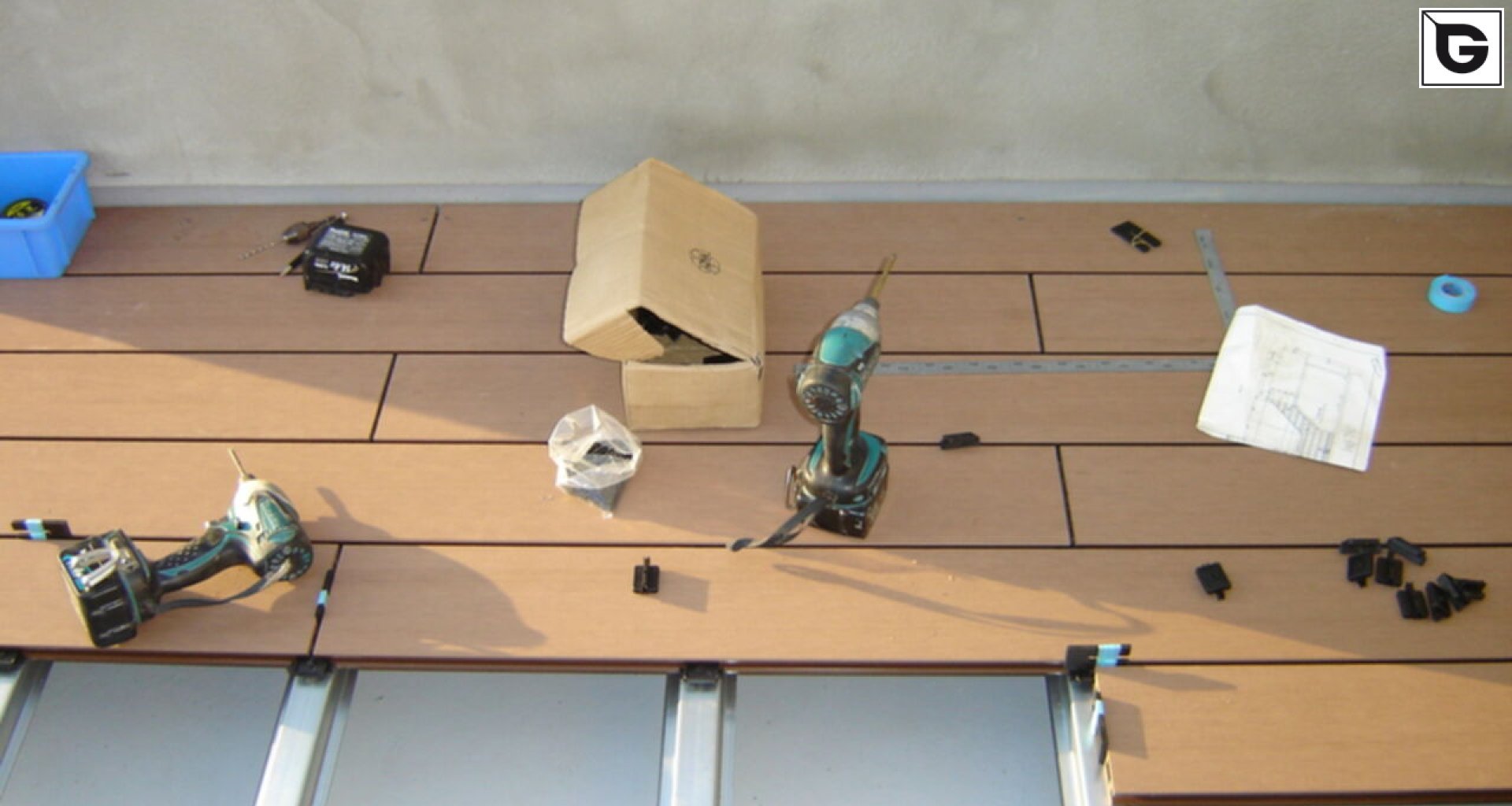 Assembly
 Decking 8524