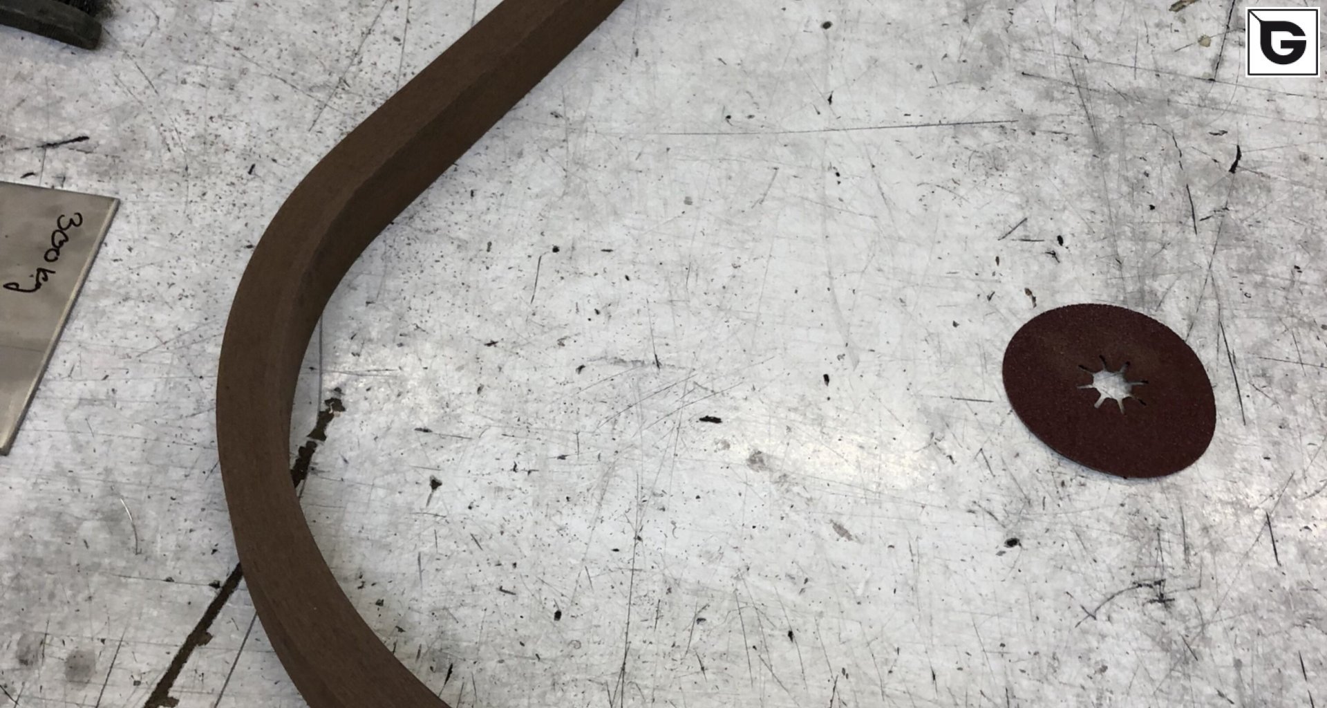 Bending 8920
 Curving