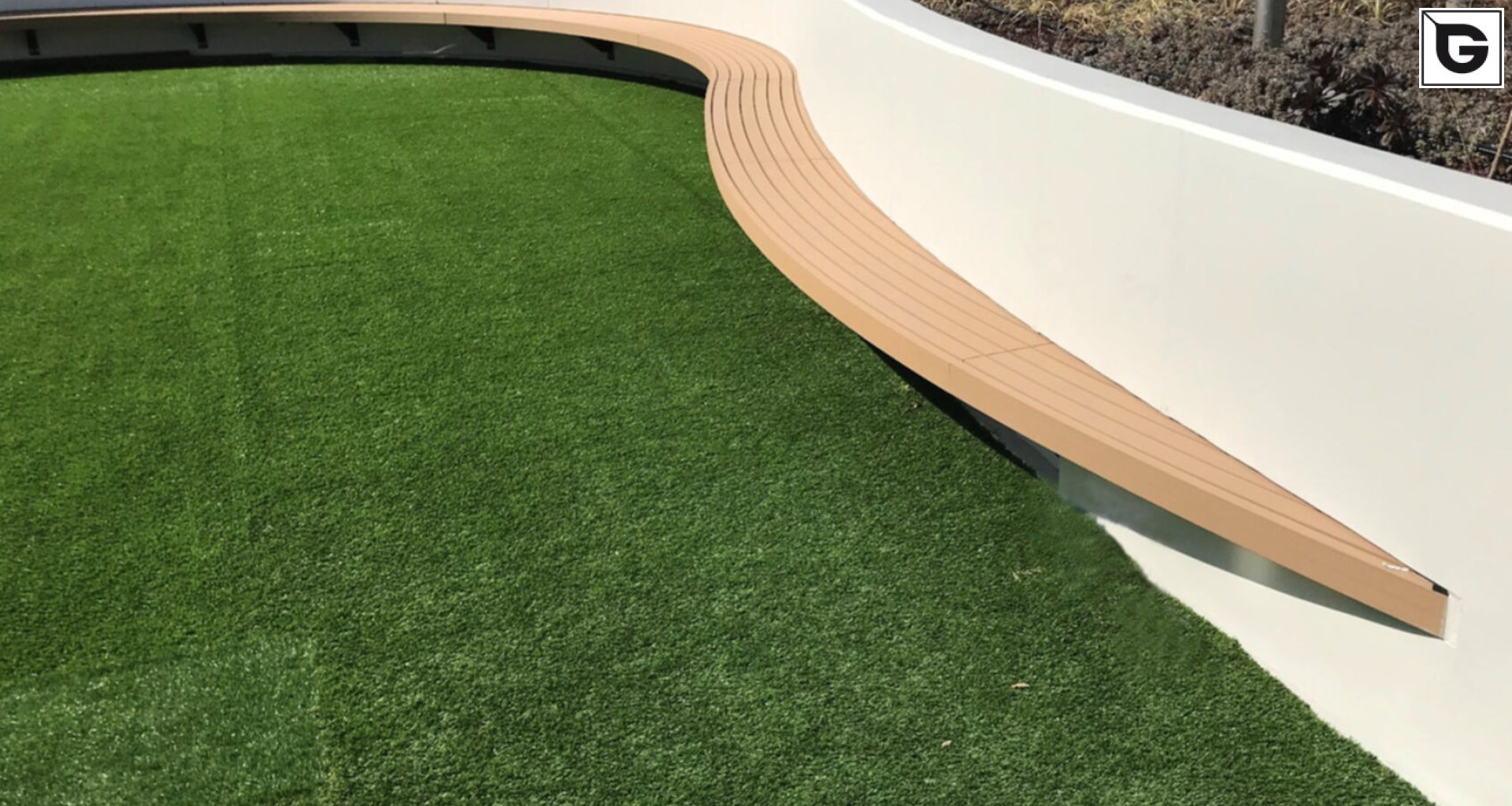 Einrichtungen_Straßenausstattung_Gebogene Profilen