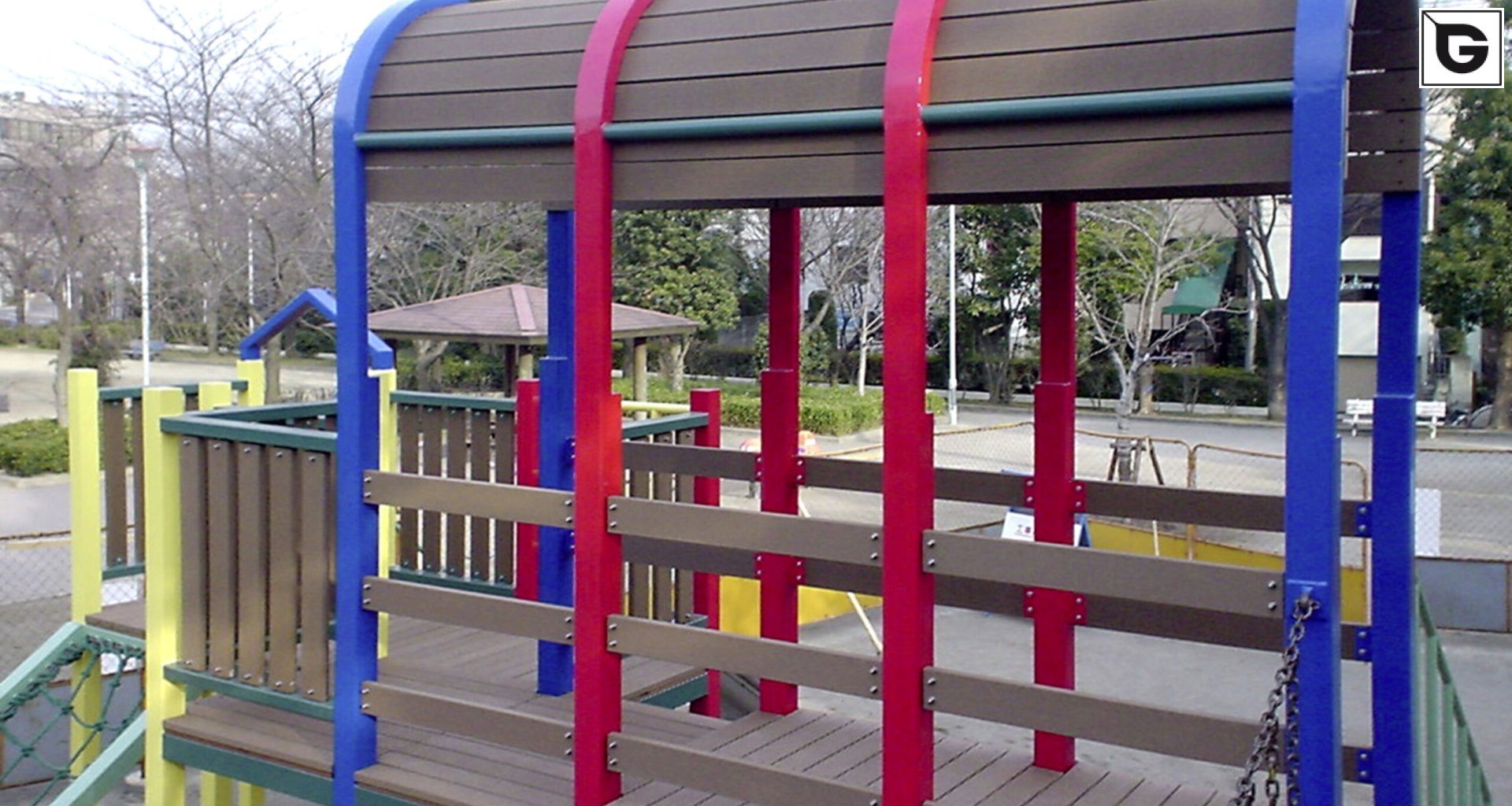 Einrichtungen_Terrasse Gewerbliche Nutzung_öffentlicher Platz