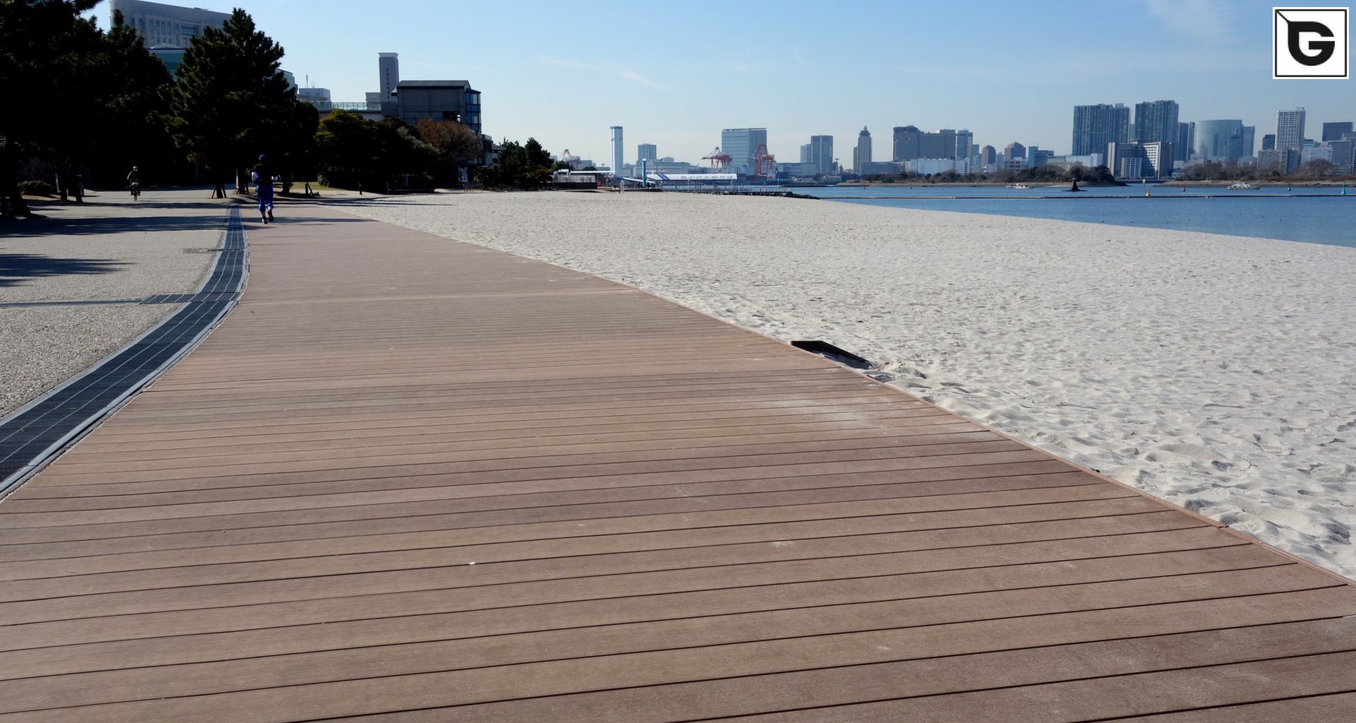 Einrichtungen_Brücken, Rampen, Gehweg_Am Wasser entlang