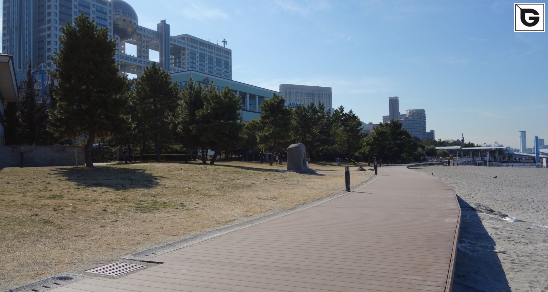 Einrichtungen_Brücken, Rampen, Gehweg_Am Wasser entlang