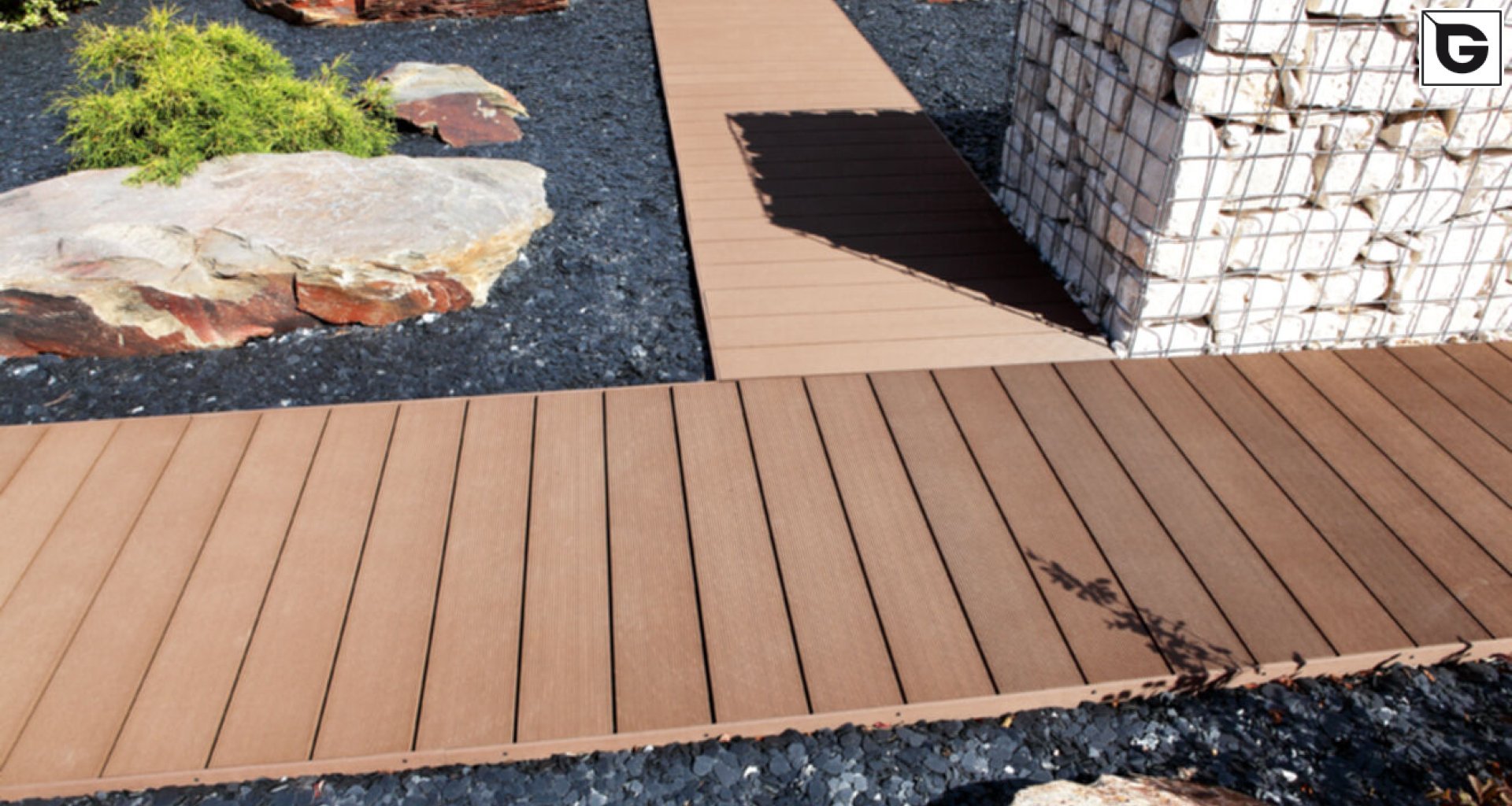 Institutionelle Einrichtungen_Dachanlage, Balk., Laufgang_Gebogene Profilen