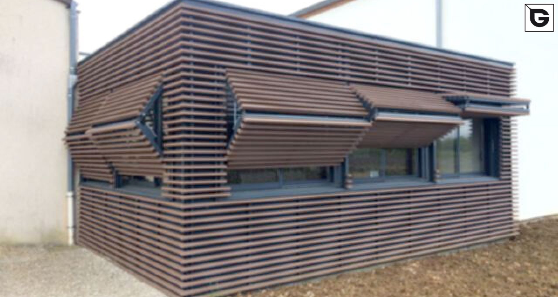 Industrielle Gebäude_Offene Fassadenverkleidung - horiz._Industriegebäude