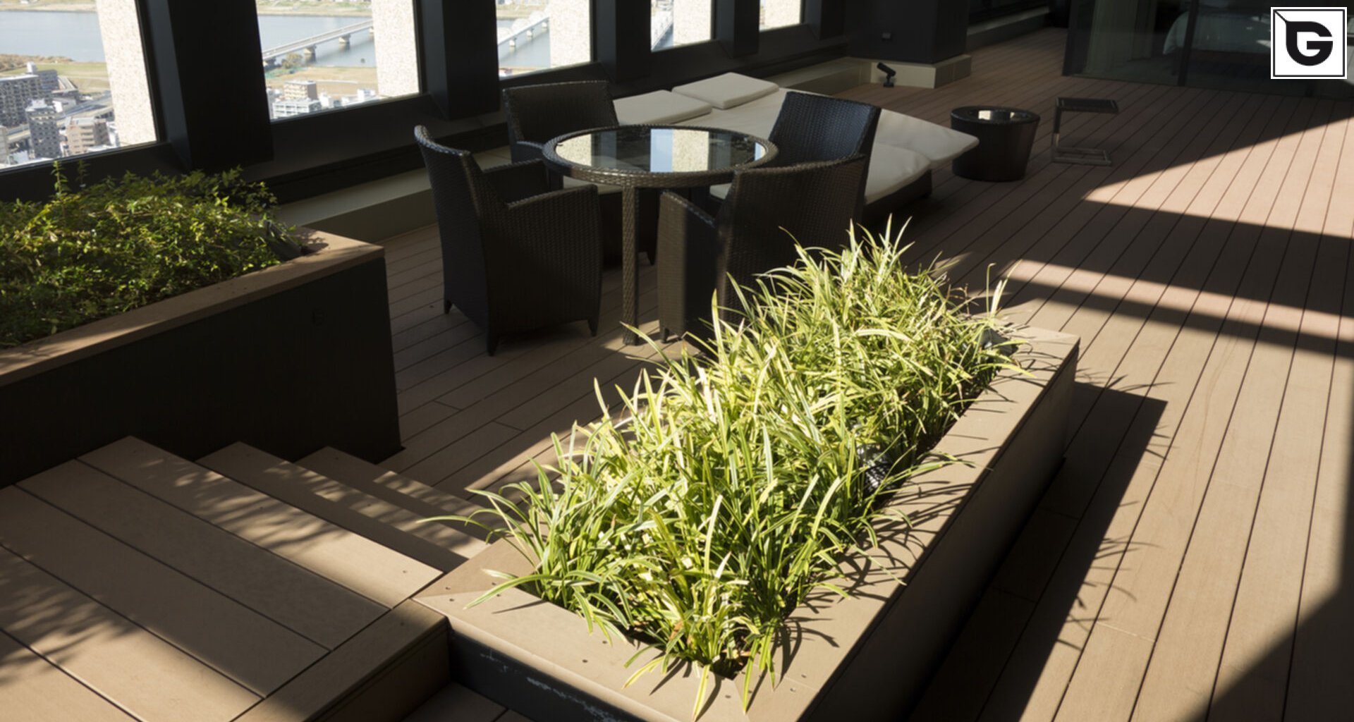 Restaurant und Hotelgewerbe_Dachanlage, Balk., Laufgang_Hotel