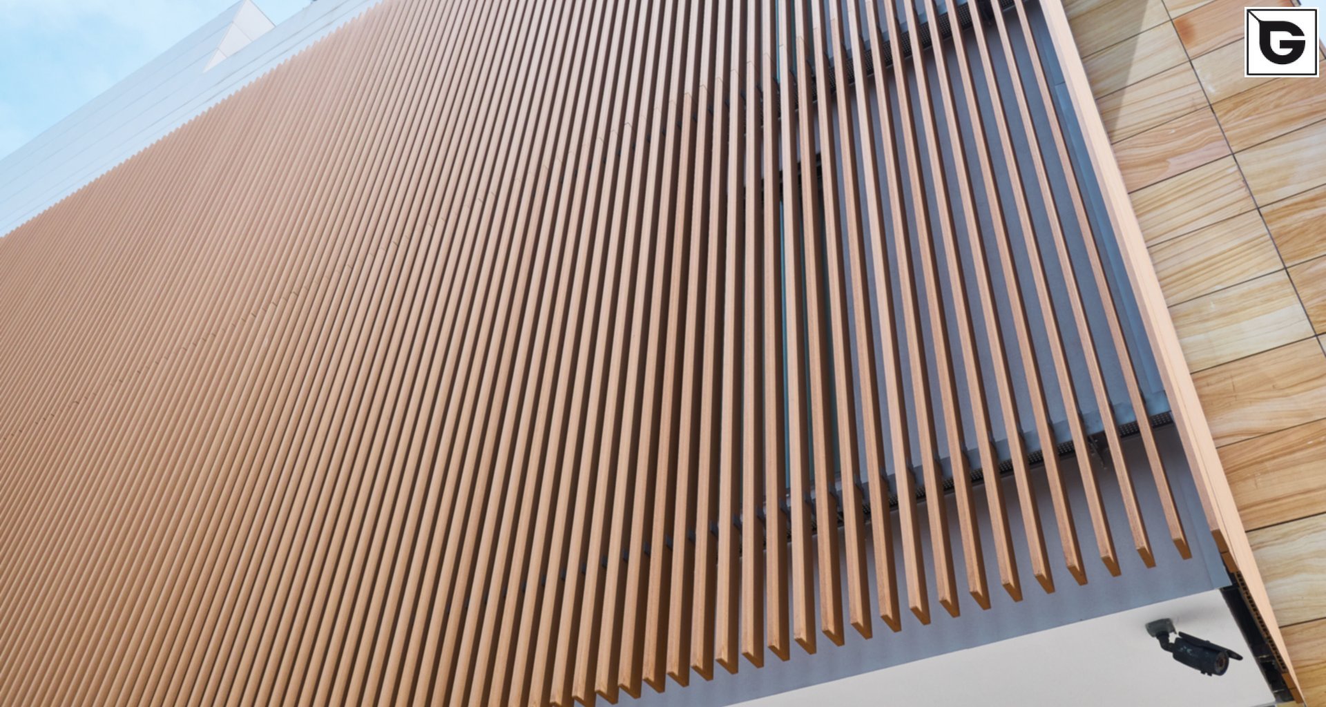 Restaurant und Hotelgewerbe_Offene Fassadenverkleidung - verti._Hotel