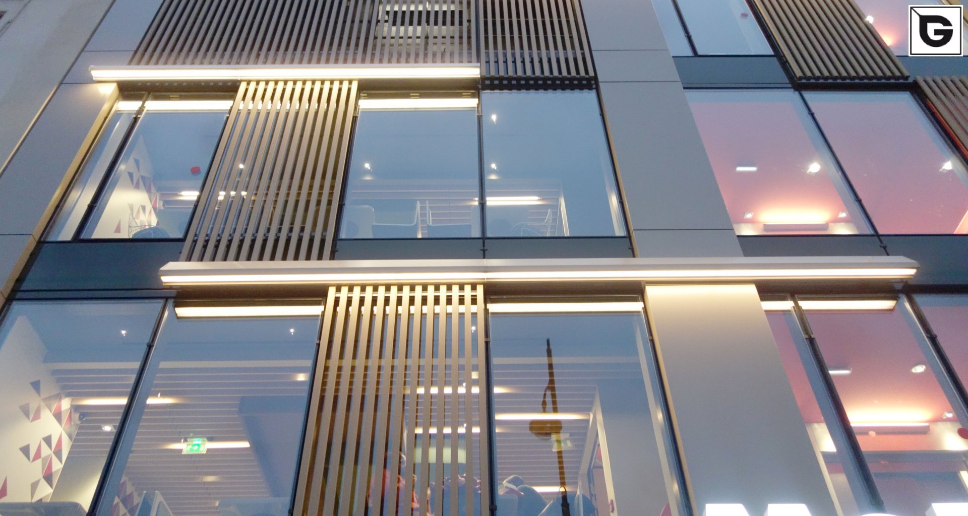 Restaurant und Hotelgewerbe_Vertical Sonnenschutz, jalousien_Restaurant