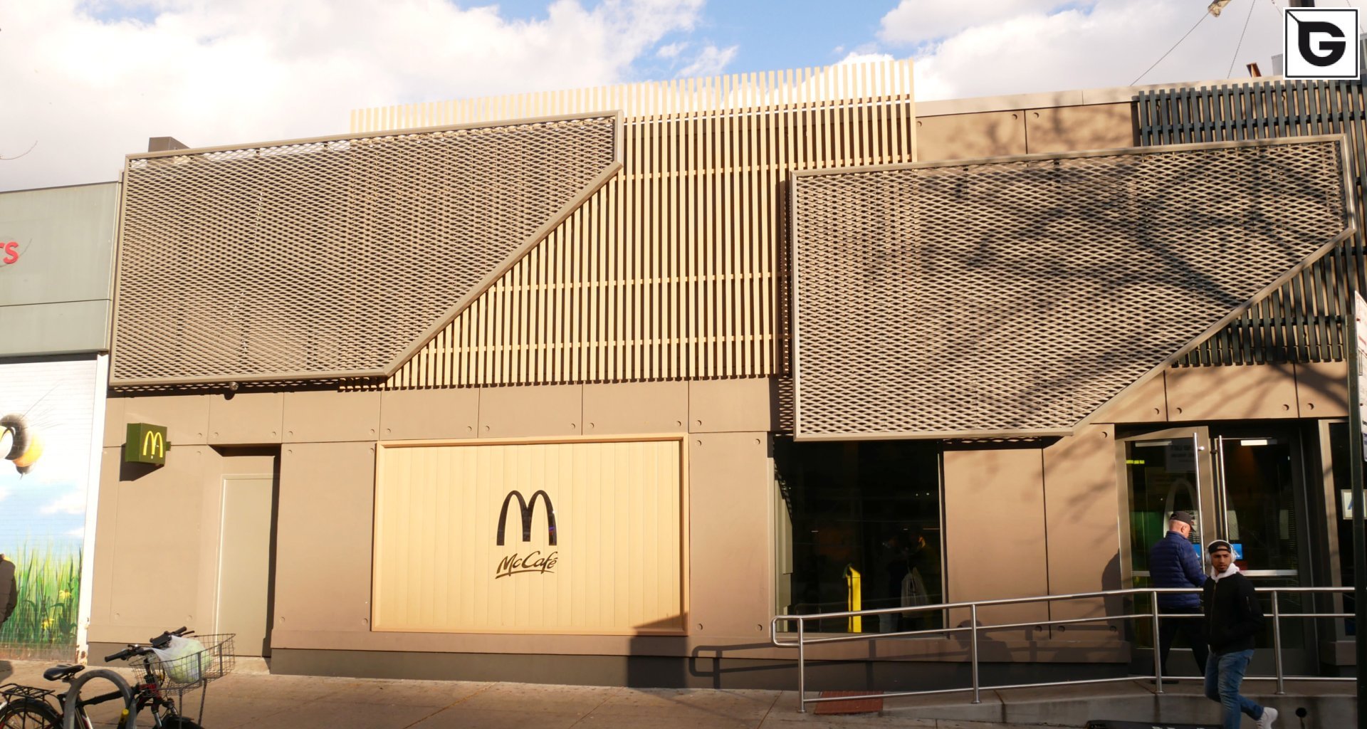 Restaurant und Hotelgewerbe_Offene Fassadenverkleidung - verti._Restaurant