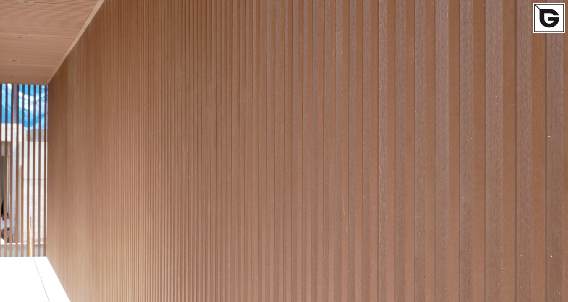 Restaurant und Hotelgewerbe_Vertical Sonnenschutz, jalousien_Vorzeigeprojekte - Hybrid holz