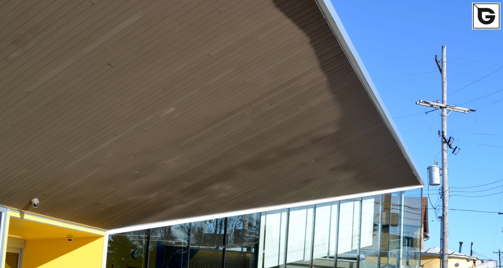 Institutionelle Einrichtungen_Fassadenverkleidung - vertikal_Ausstellung, Museum