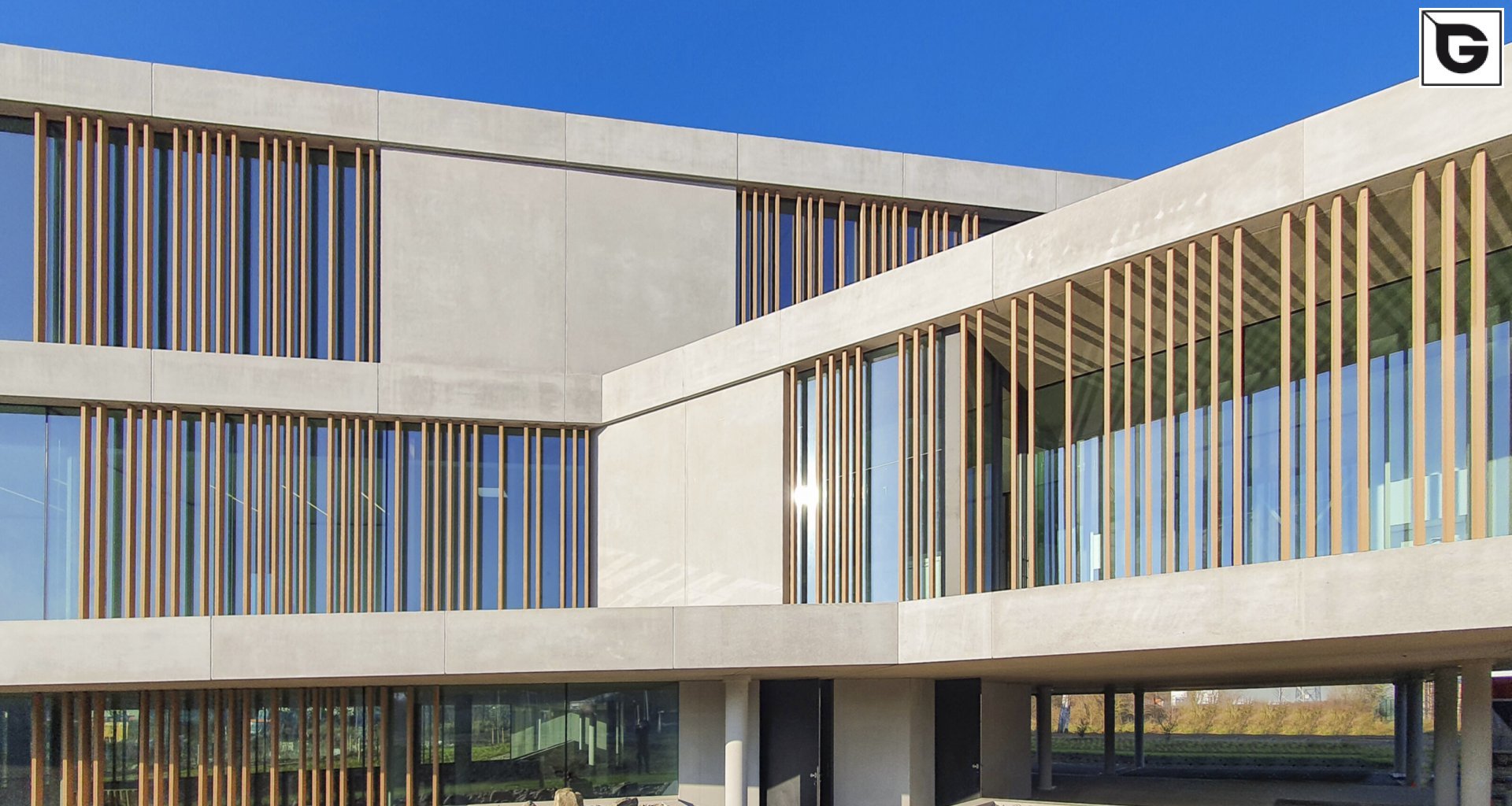 Institutionelle Einrichtungen_Vertical Sonnenschutz, jalousien_Krankenhaus, Arztpraxis