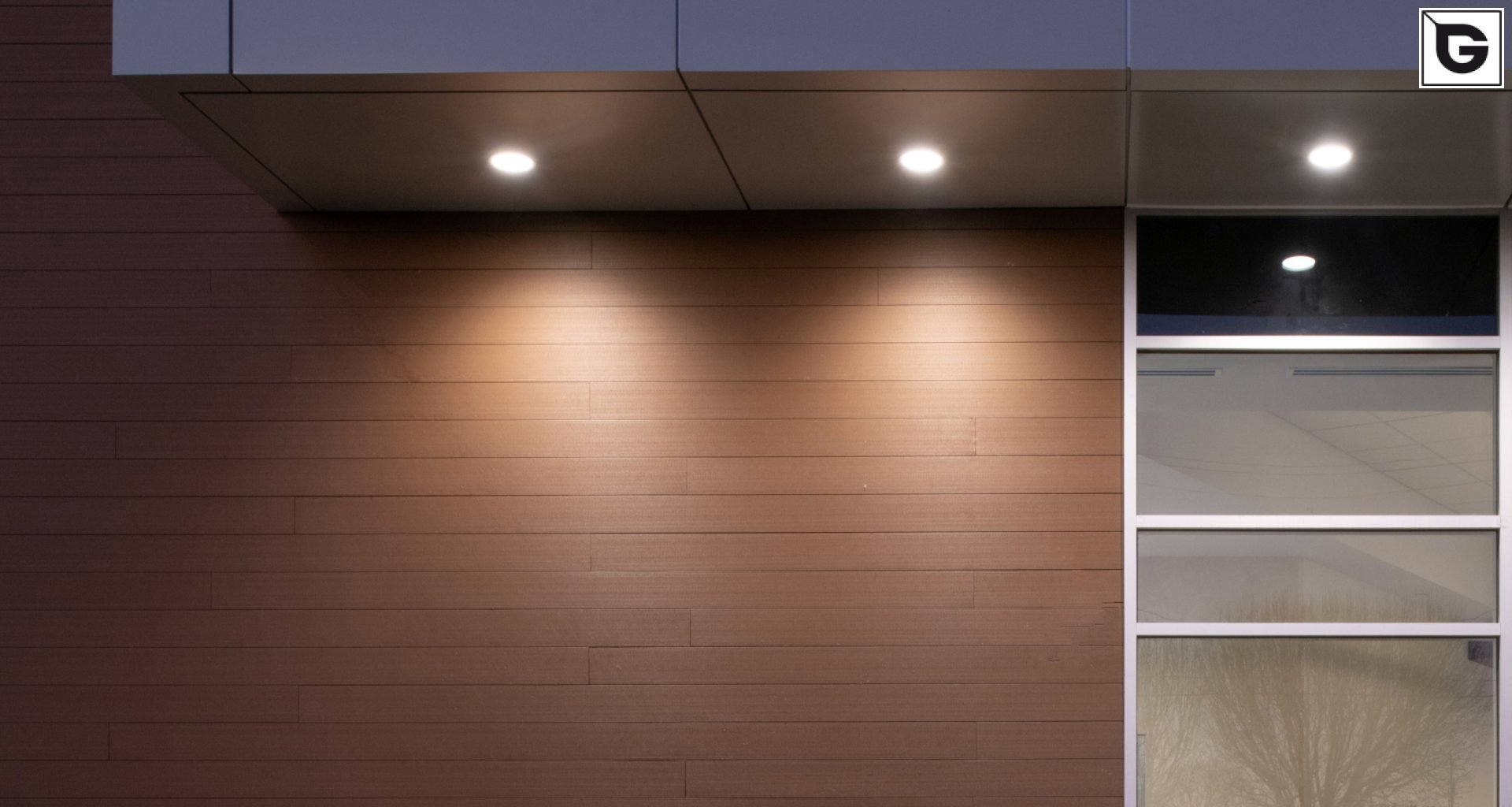 Wohngebäude_Offene Fassadenverkleidung - verti._Wohnhaus