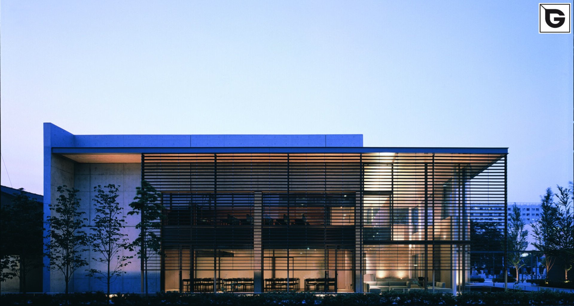 Institutionelle Einrichtungen_Horizontal Sonnenschutz, jalousien_Krankenhaus, Arztpraxis