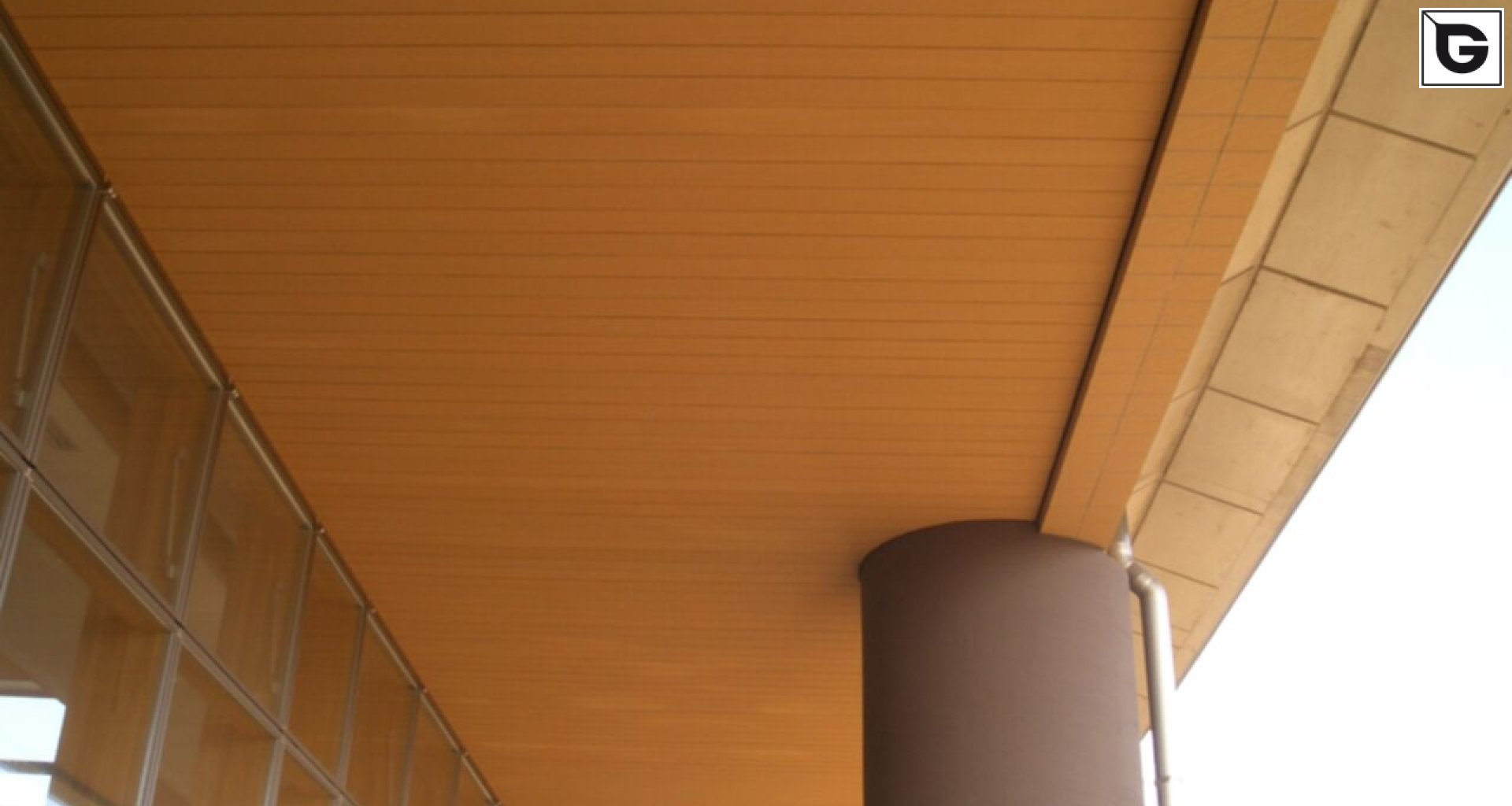 Institutionelle Einrichtungen_Dachuntersicht_Gebogene Profilen