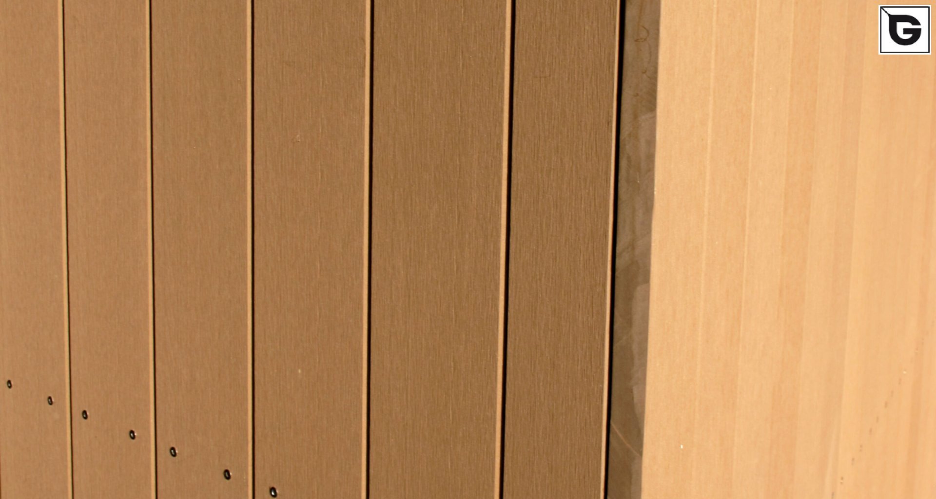 Institutionelle Einrichtungen_Fassadenverkleidung - vertikal_Gebogene Profilen