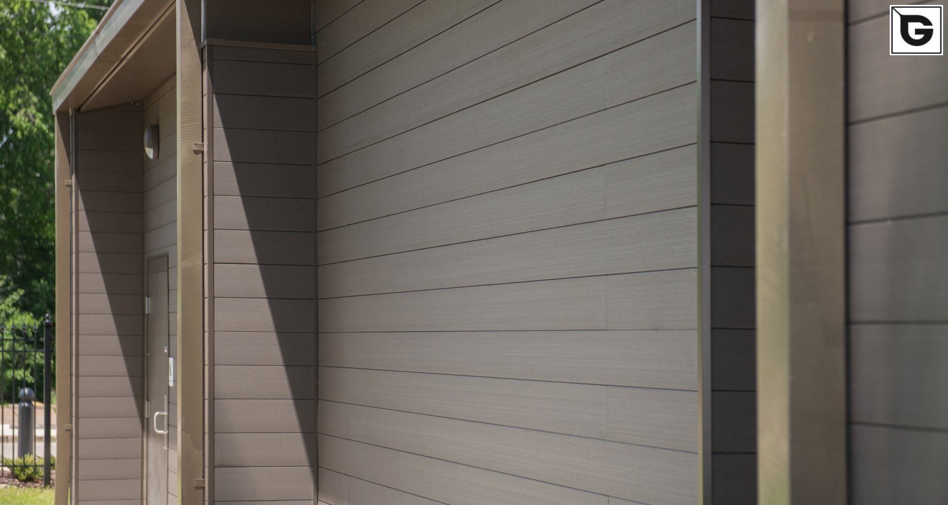 Institutionelle Einrichtungen_Fassadenverkleidung - horizontal_Lehranstalt