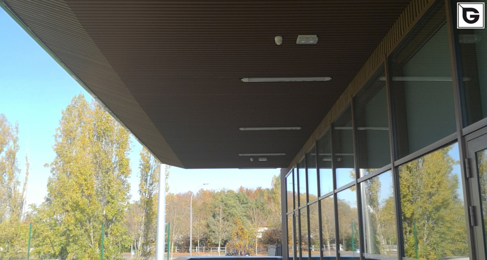 Institutionelle Einrichtungen_Dachuntersicht_Vorzeigeprojekte - Hybrid holz