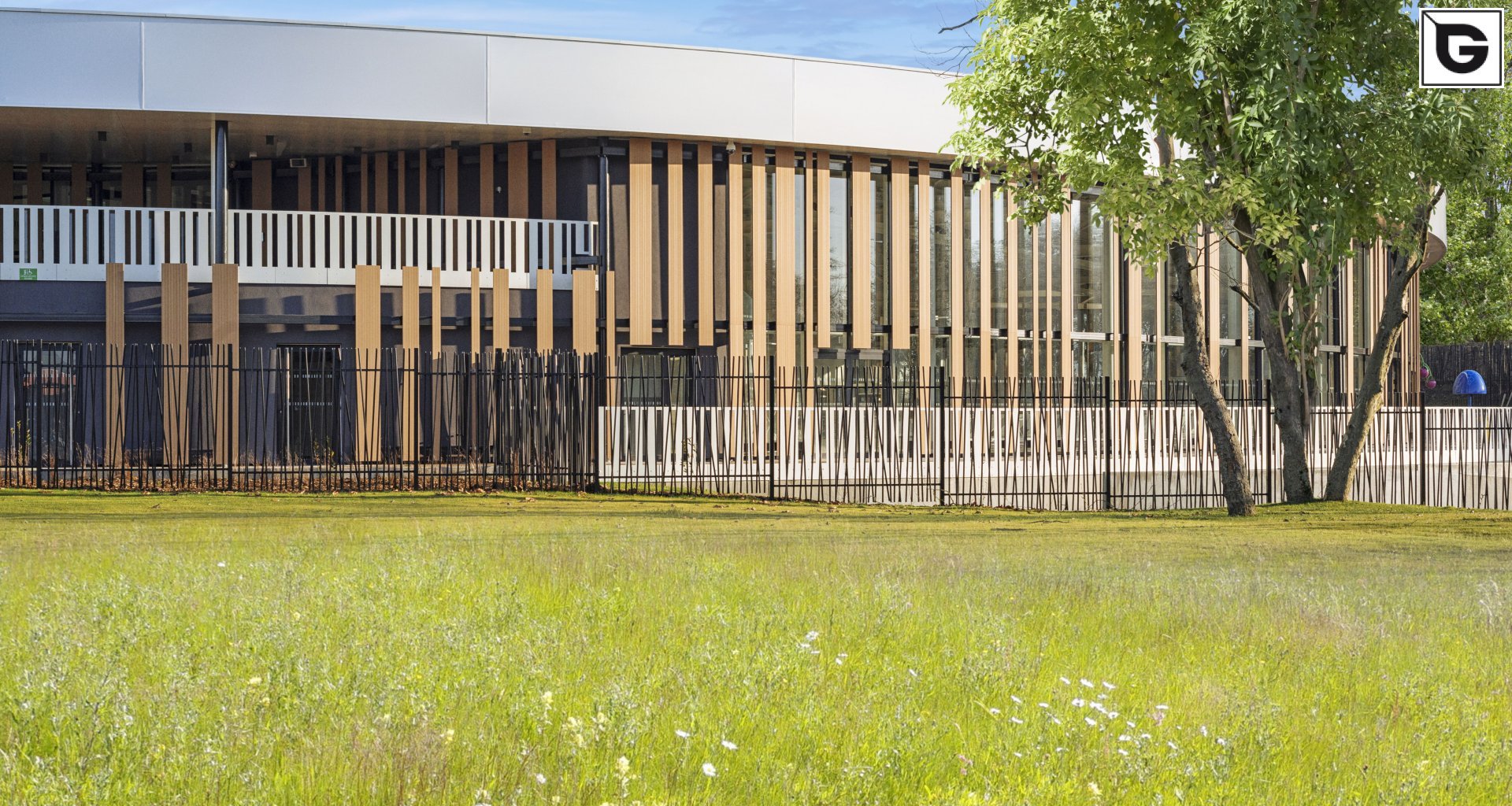 Wohngebäude_Verti & Horiz Fassadenverkleidung _Wohnhaus