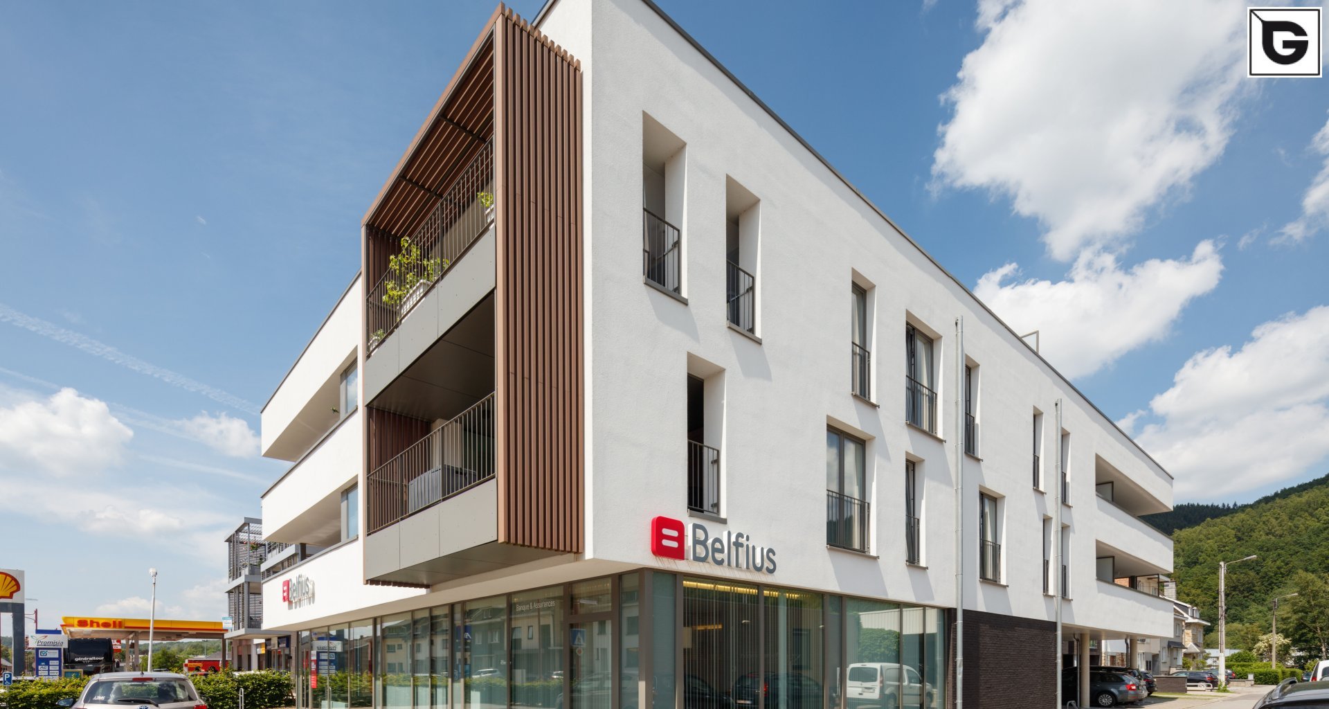 Kaufmännische Gebäude_Pergola, Dachüberstand, Dach_Finanzielle Institution