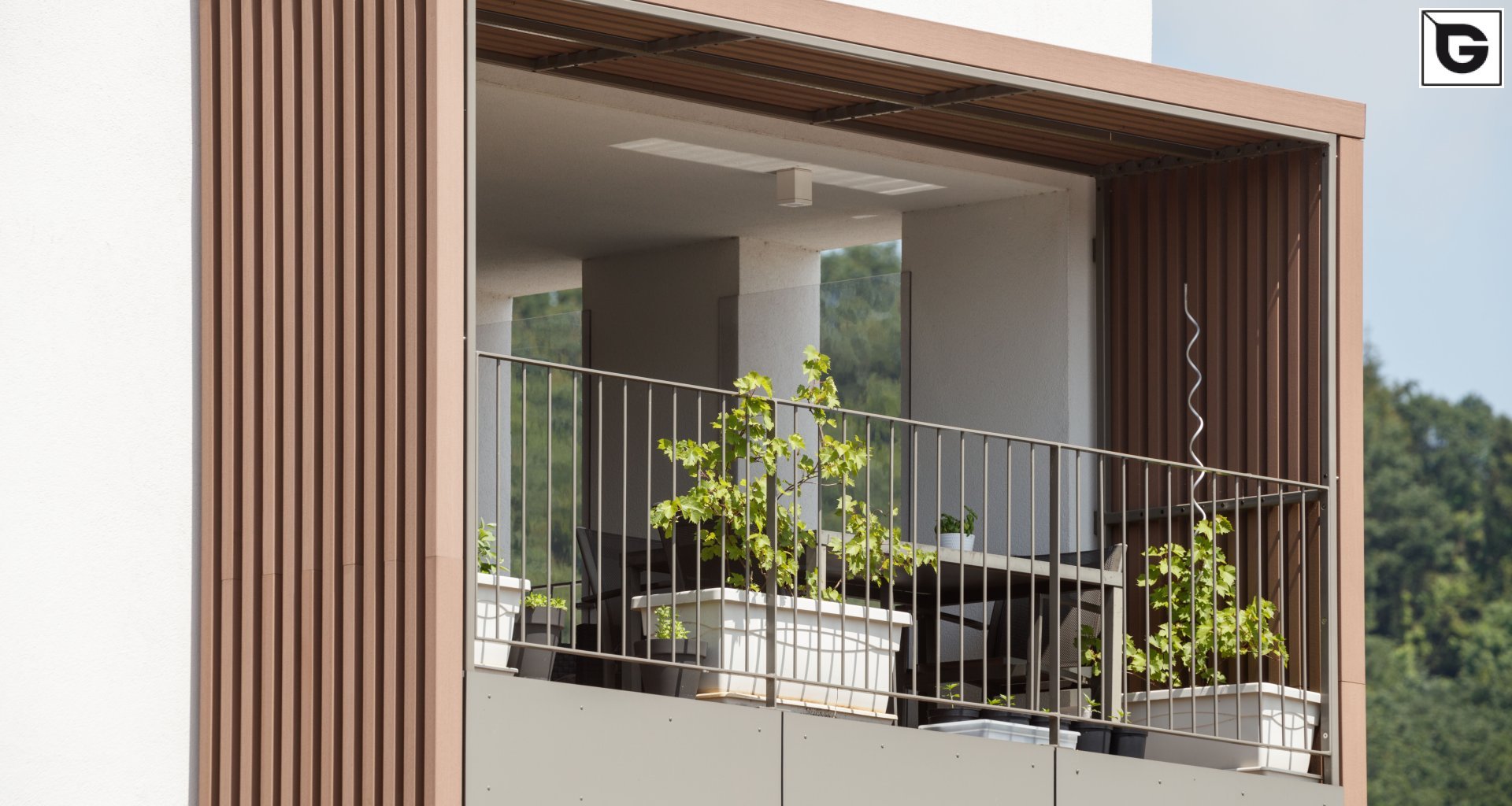 Kaufmännische Gebäude_Pergola, Dachüberstand, Dach_Finanzielle Institution