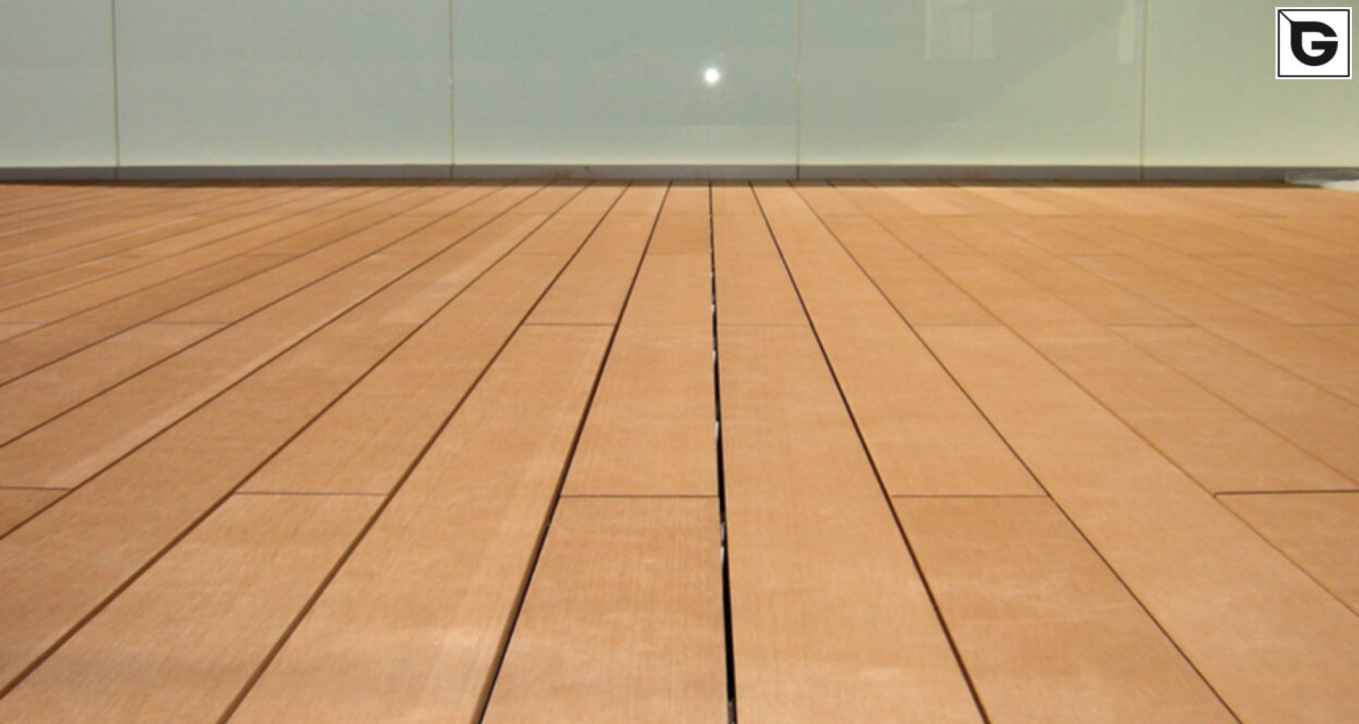 Privathaus_Dachanlage, Balk., Laufgang_Privatresidenz