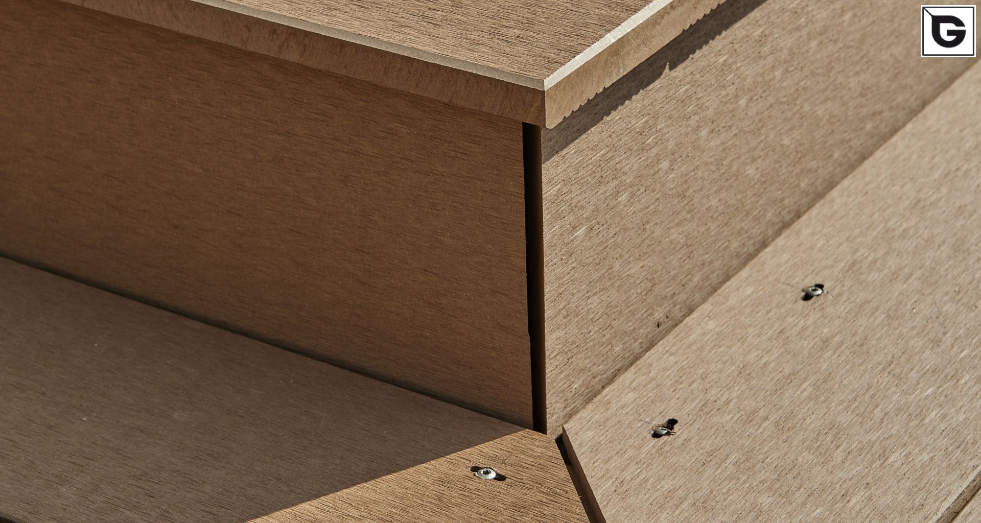 Privathaus_Dachanlage, Balk., Laufgang_Privatresidenz