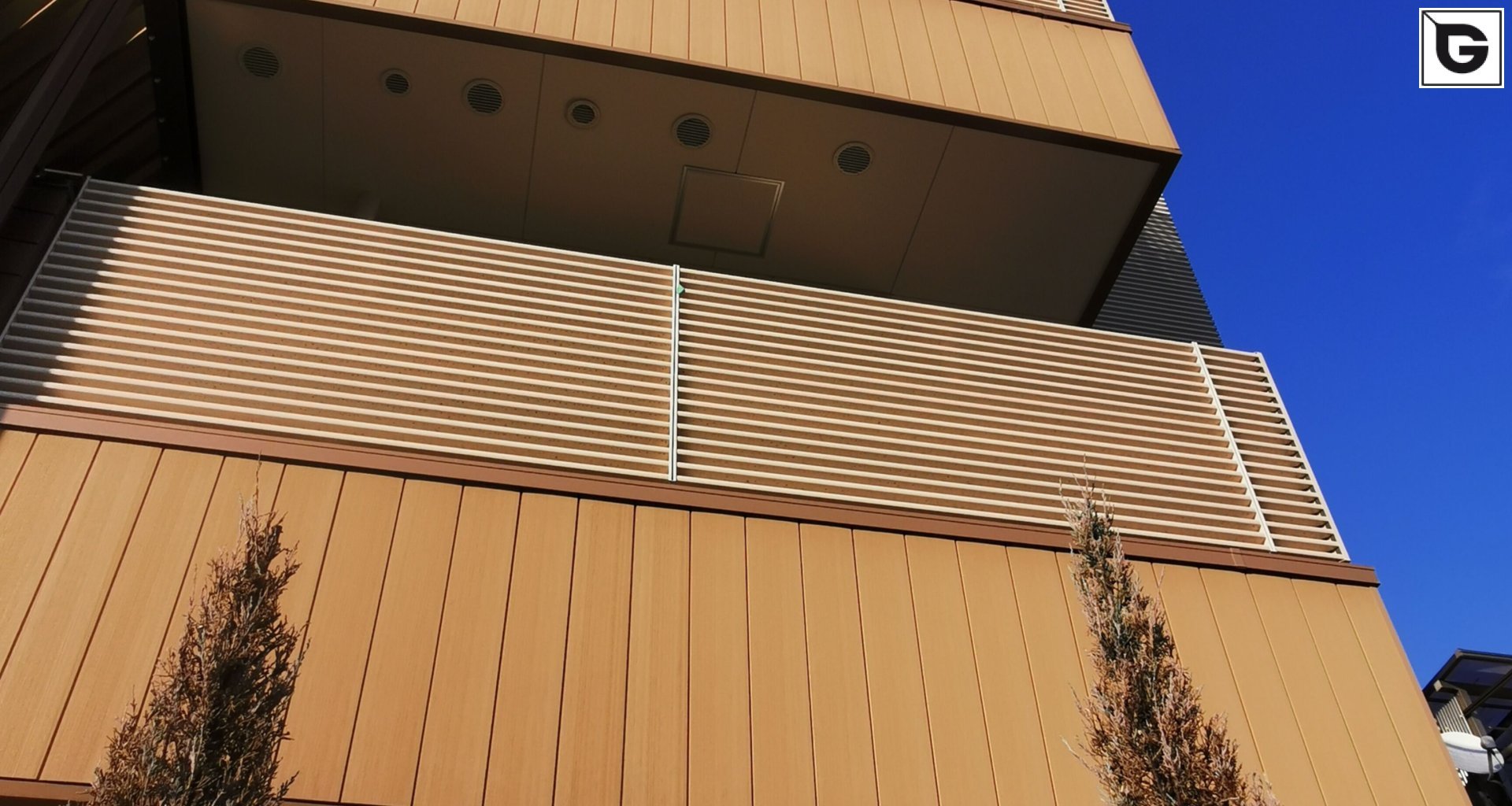 Wohngebäude_Verti & Horiz Fassadenverkleidung _Wohnhaus