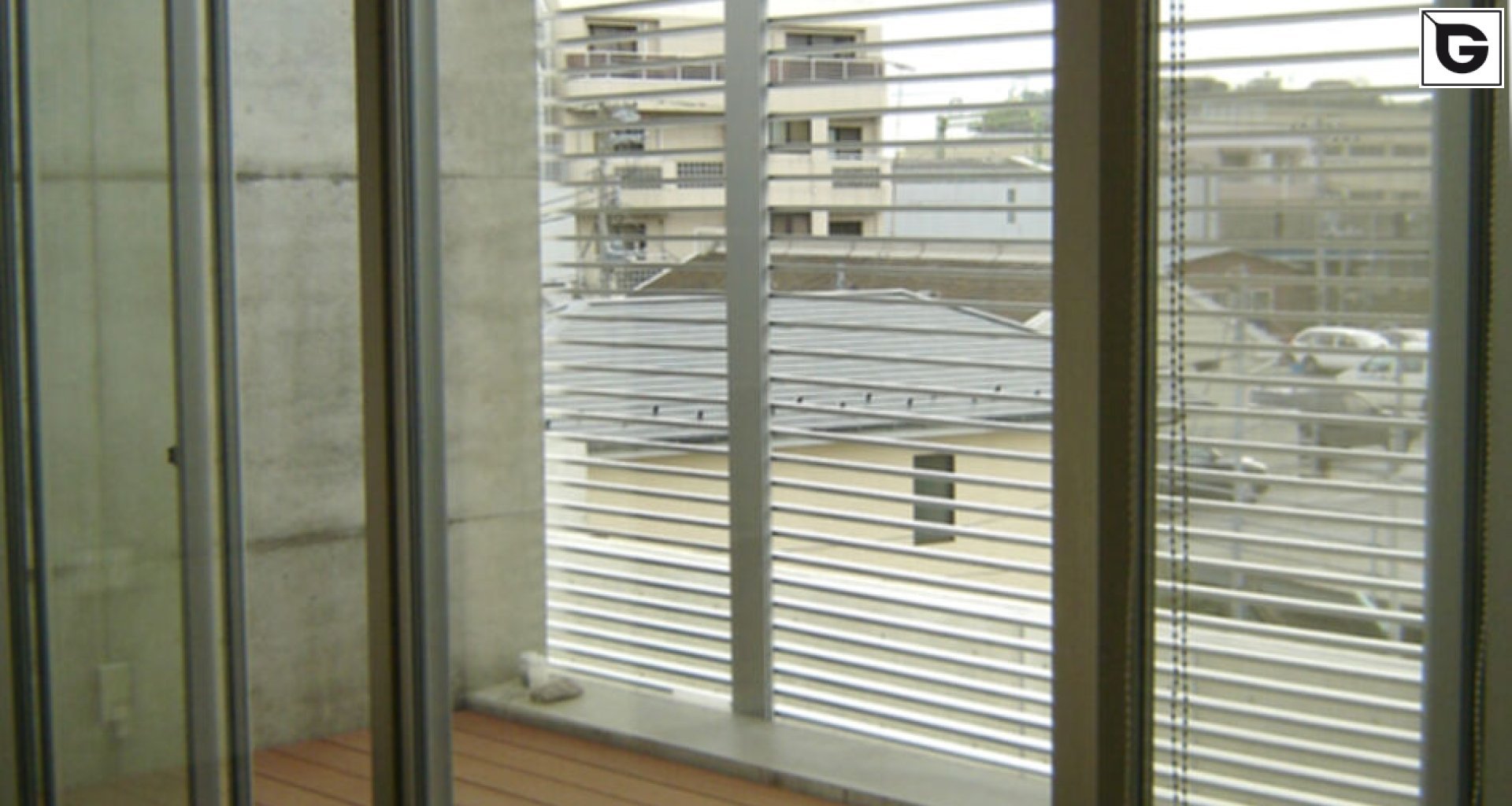 Wohngebäude_Dachanlage, Balk., Laufgang_Wohnhaus