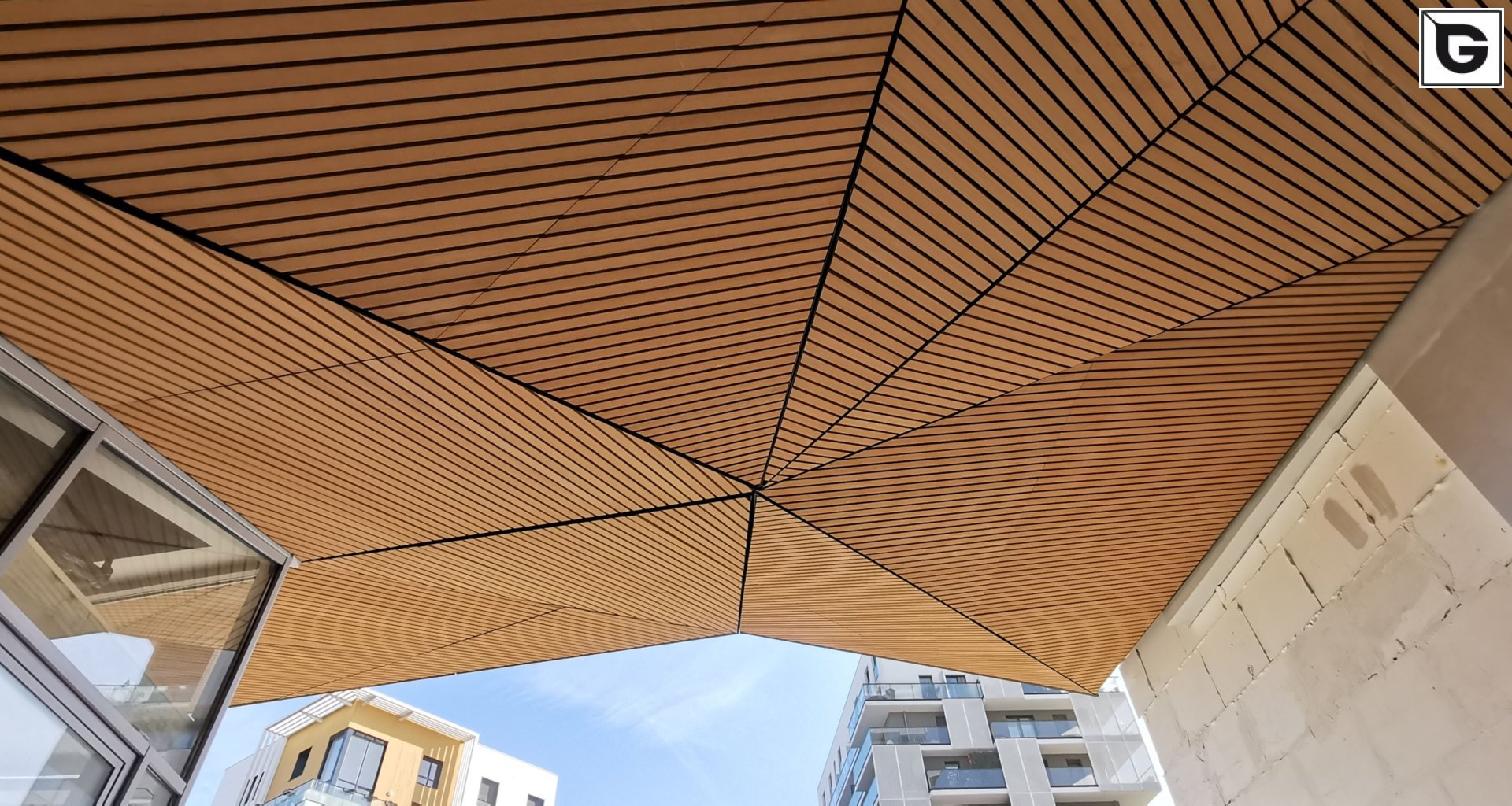 Wohngebäude_Pergola, Dachüberstand, Dach_Wohnhaus