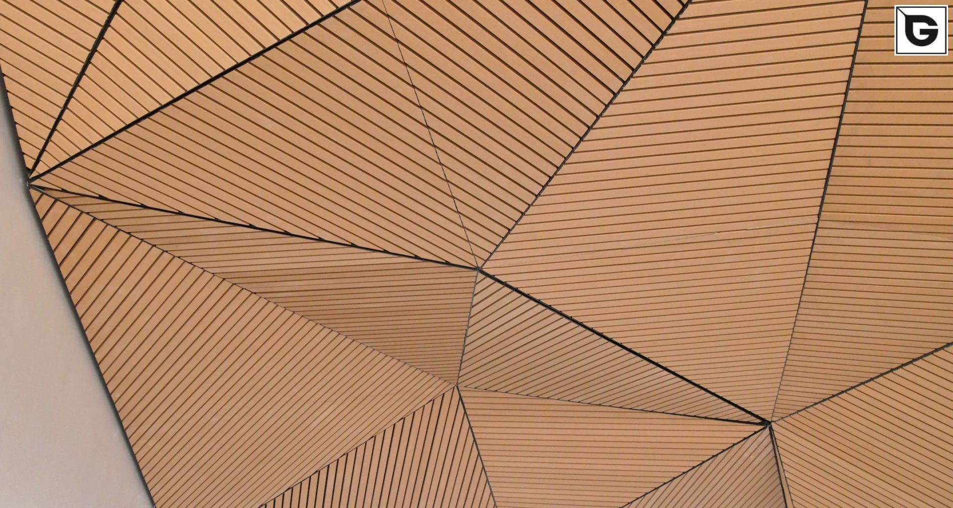 Wohngebäude_Pergola, Dachüberstand, Dach_Wohnhaus