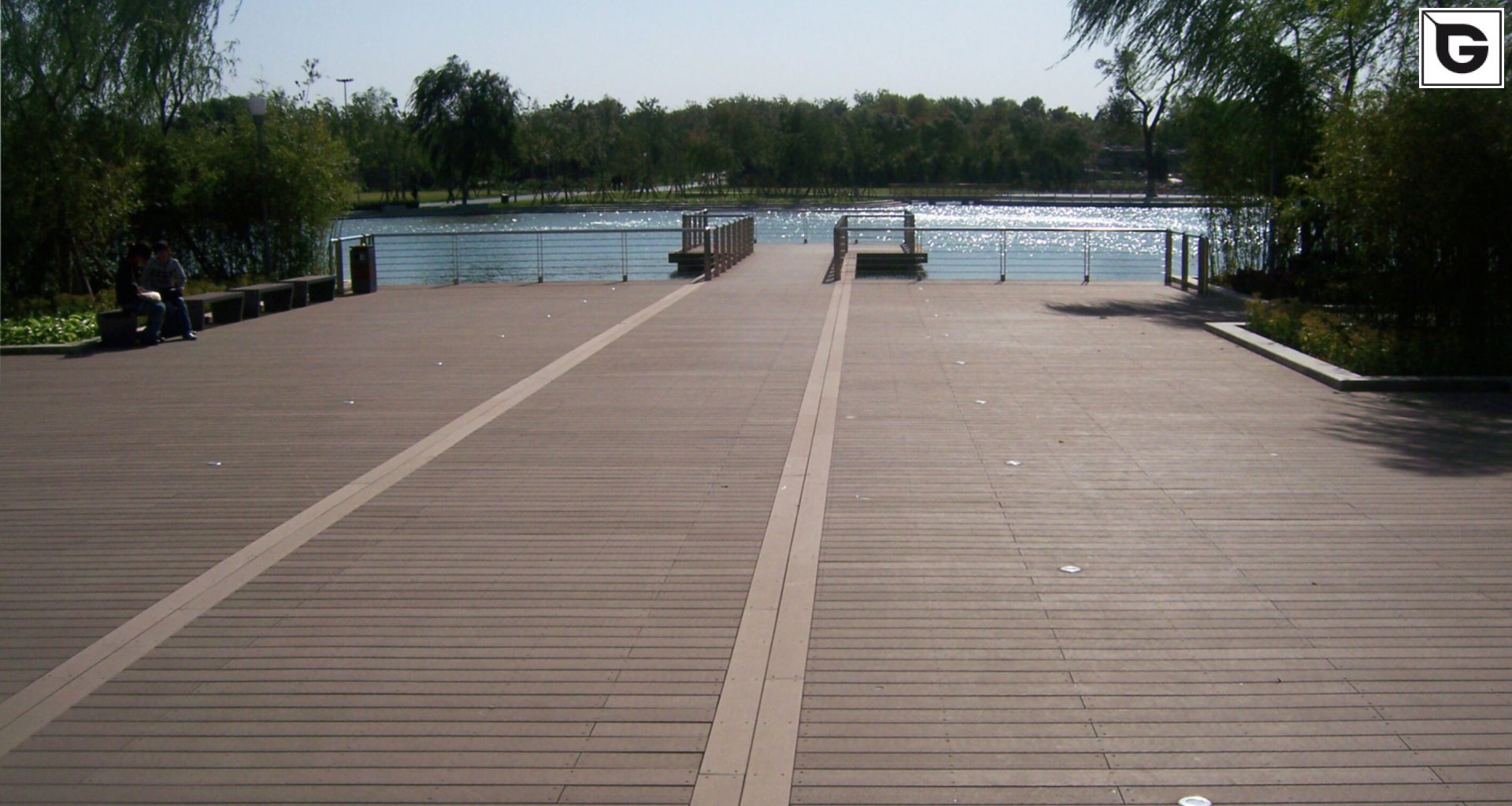 Transport-Einrichtungen_Brücken, Rampen, Gehweg_Brücke