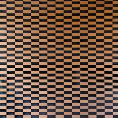 Verwaltungsgebäude_Offene Fassadenverkleidung - horiz._Büros