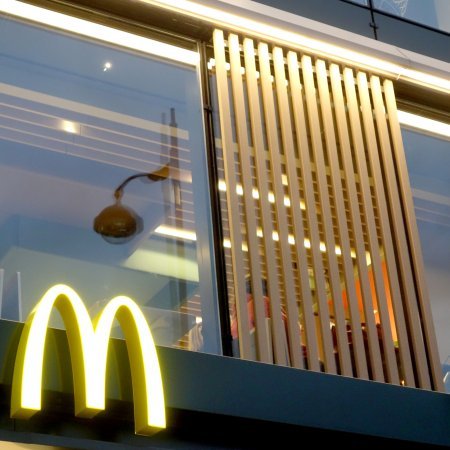 Restaurant und Hotelgewerbe_Vertical Sonnenschutz, jalousien_Restaurant